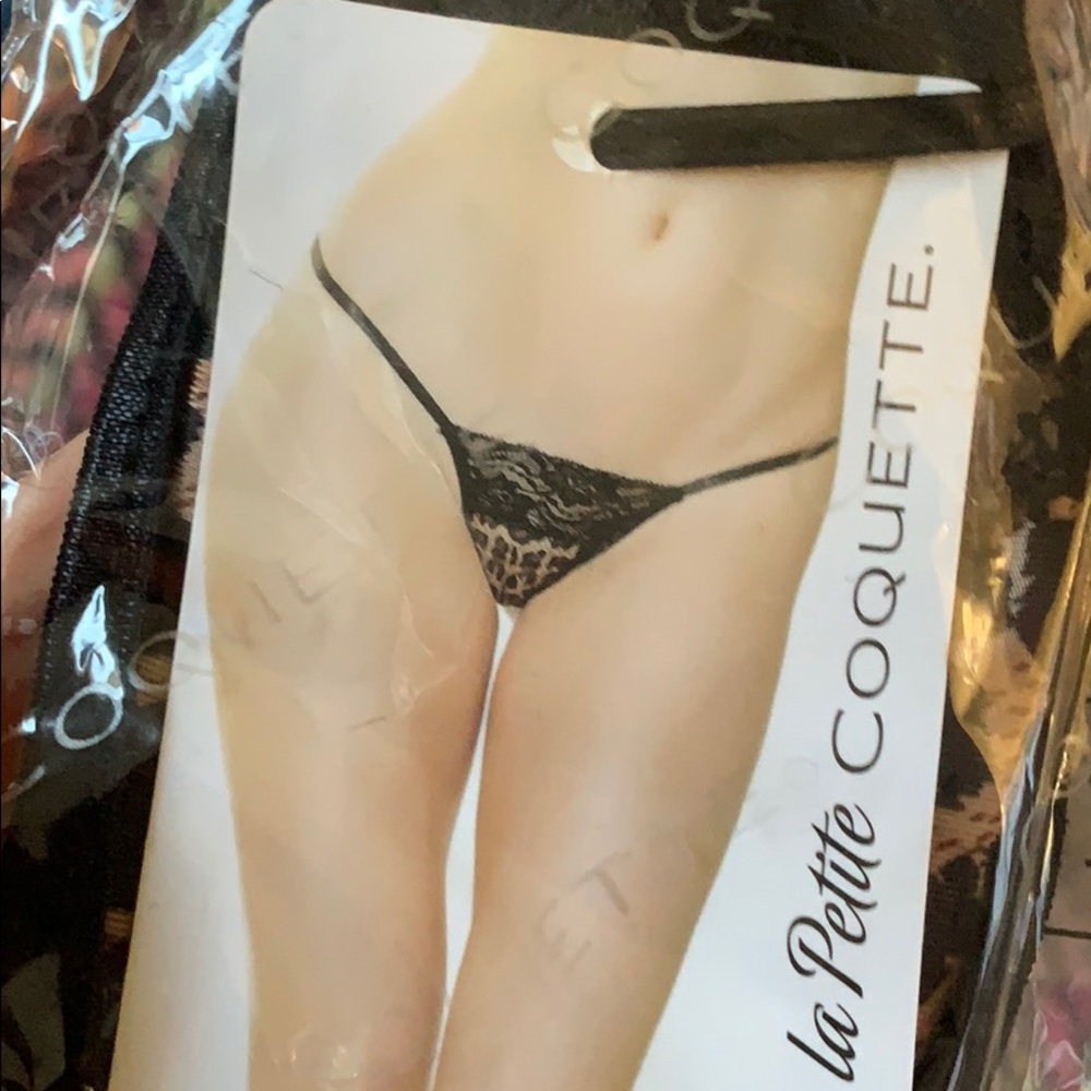 Leopard print g-string 🐆😽